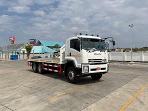 เข้าใหม่❗️ไมล์ 1 พัน❗️Euro 5 NEW FVM 240 กะบะพื้นเรียบ