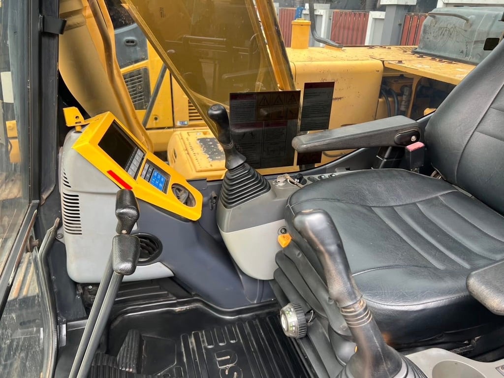 PC130-8 ชุดจดทะเบียน จอเหลือง กล้องหลัง