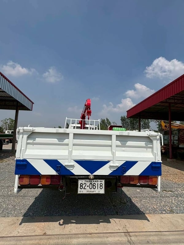 HINO FF3H ครื่อง HO7D-195 แรง ติดเครนUNIC 5 ตัน