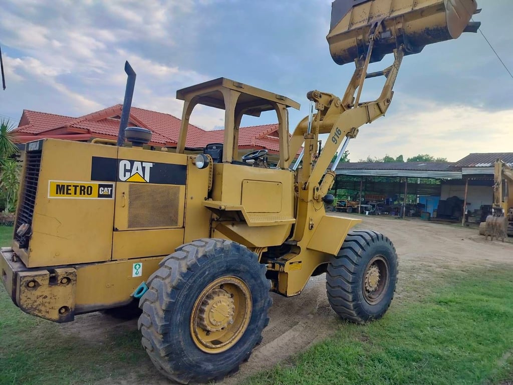 CAT 916 ดิสเบรก แขนยาว สภาพสวยๆ เครื่องเกียดี CAT 916 ดิสเบรก แขนยาว สภาพสวยๆ เครื่องเกียดี