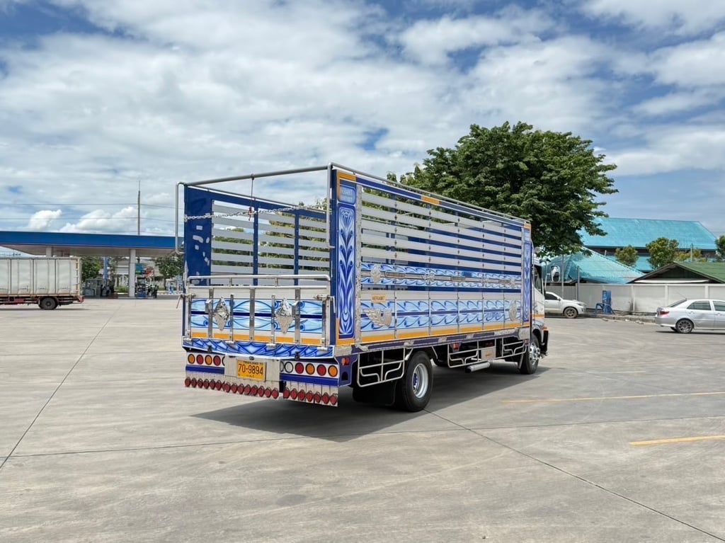 HINO NEW FC9J 210 กะบะปีเนียม พื้นเหล็ด ยาว 6.50 เมตร ไมล์ 164064 กิโล ปี 2565