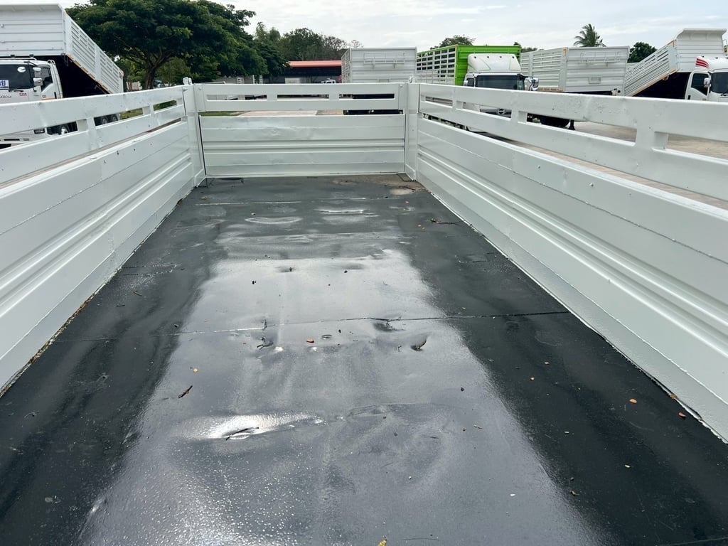 ลูกพ่วงดั้มพ์ (สำหรับ6ล้อ) ลูกพ่วงดั้มพ์ (สำหรับ6ล้อ)