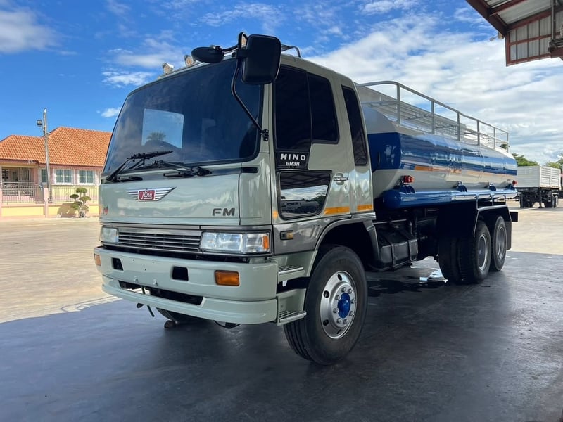 HINO FM3H 195 แรง บรรทุกน้ำ แท็งค์สเปรย์ จุ 16,000 ลิต