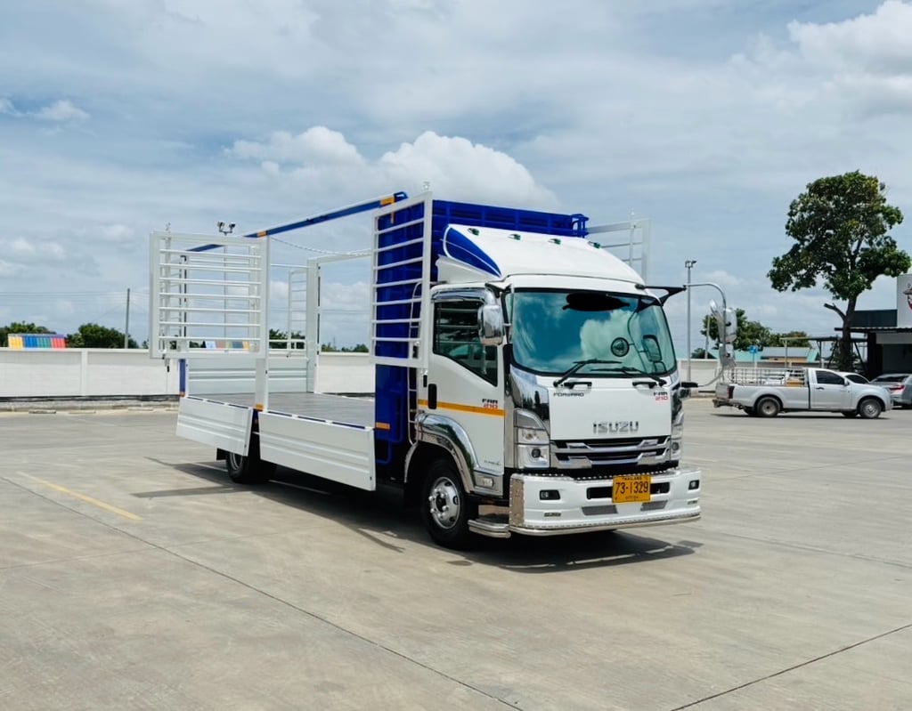 6ล้อ NEW ISUZU.FRR 210 แรง ปี 2566 กะบะเหล็ก