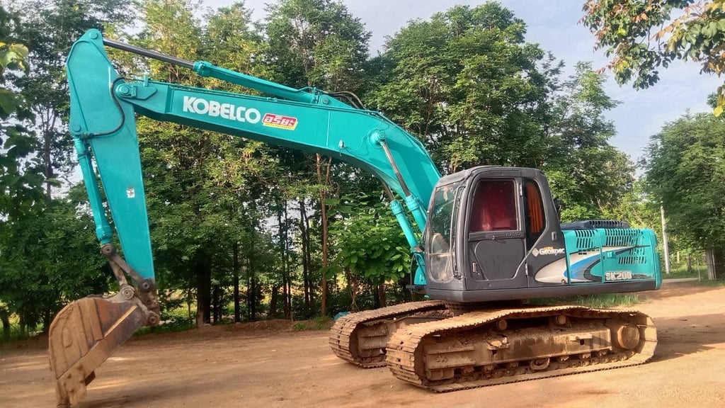 Kobelco SK200-6 YN 09 เล่มทะเบียน พร้อมใช้งาน