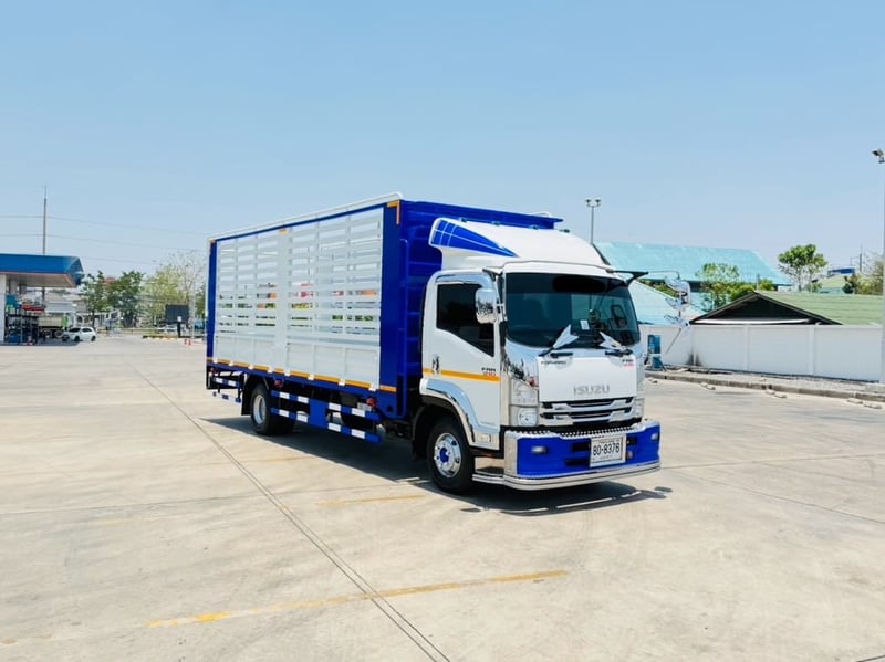 ISUZU FRR 210 กะบะเหล็กพร้อมคอก