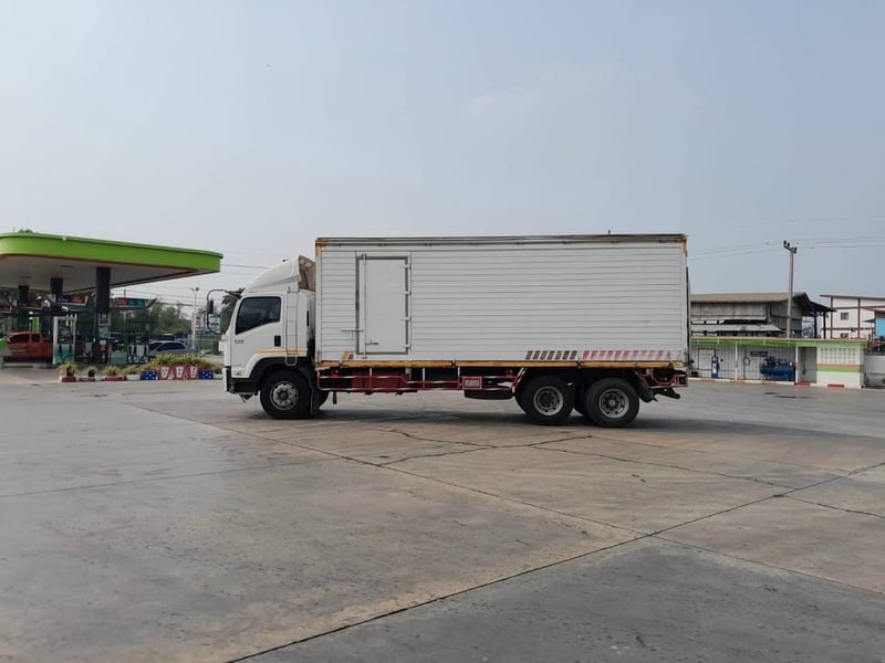 10 ล้อ❗️เเปลงเพลายกได้❗️ตู้แห้งลิฟต์ท้าย