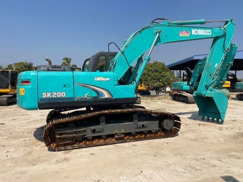 SK200-8XM มือเดียว เครื่องปั๊มดี  เอวแน่น เฟรมสวย โช่หนา  แอร์เย็น เล่มทะเบียน  ราคา 1,450,000.บาท 📞094-653-6339 อิฐ