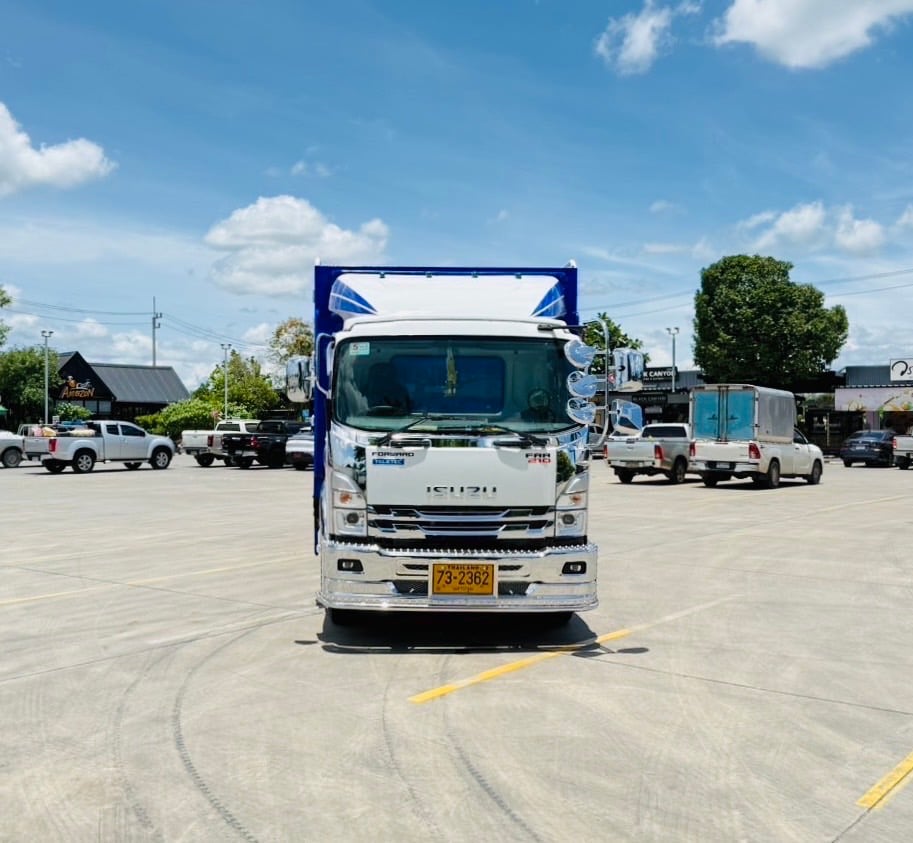 6ล้อ NEW ISUZU.FRR 210 แรง ปี 2566 กะบะเหล็กเปิดข้าง ได้