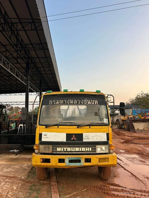 Fuso เครื่อง 6d14 เครื่อง 160 แรง เพลาเดียว Fuso เครื่อง 6d14 เครื่อง 160 แรง เพลาเดียว