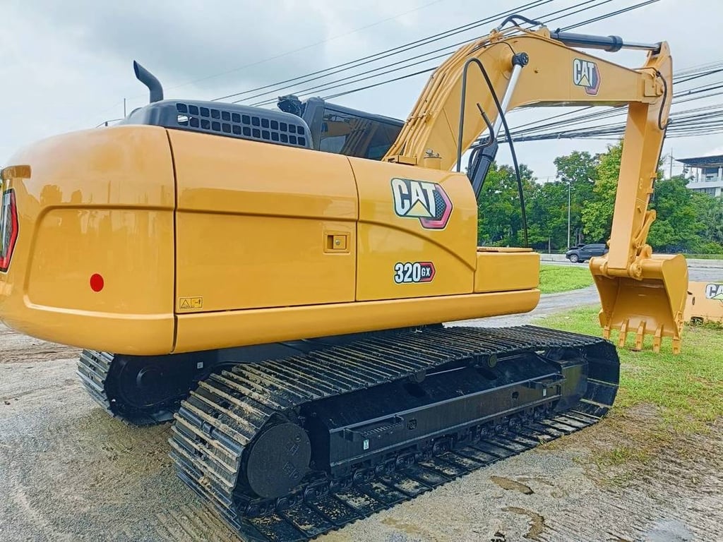 CAT 320GX  ไมล์ ช.ม 3000  เล่มทะเบียน 