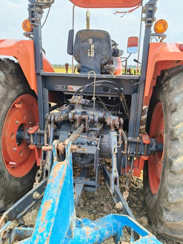 KUBOTA M108s พร้อมใช้งาน KUBOTA M108s พร้อมใช้งาน