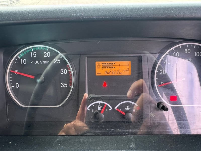 หัวลาก 6ล้อ ISUZU FTR 240 MT 