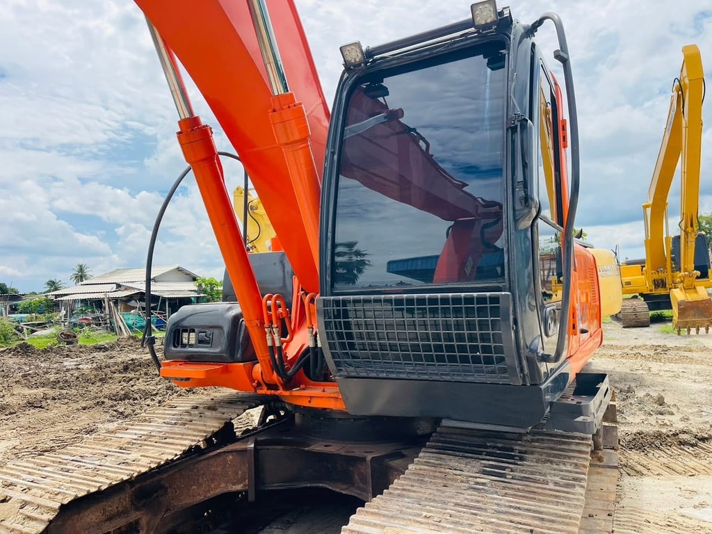 ZX200-1 ไฟ้ฟ้าครบ ระบบพร้อม