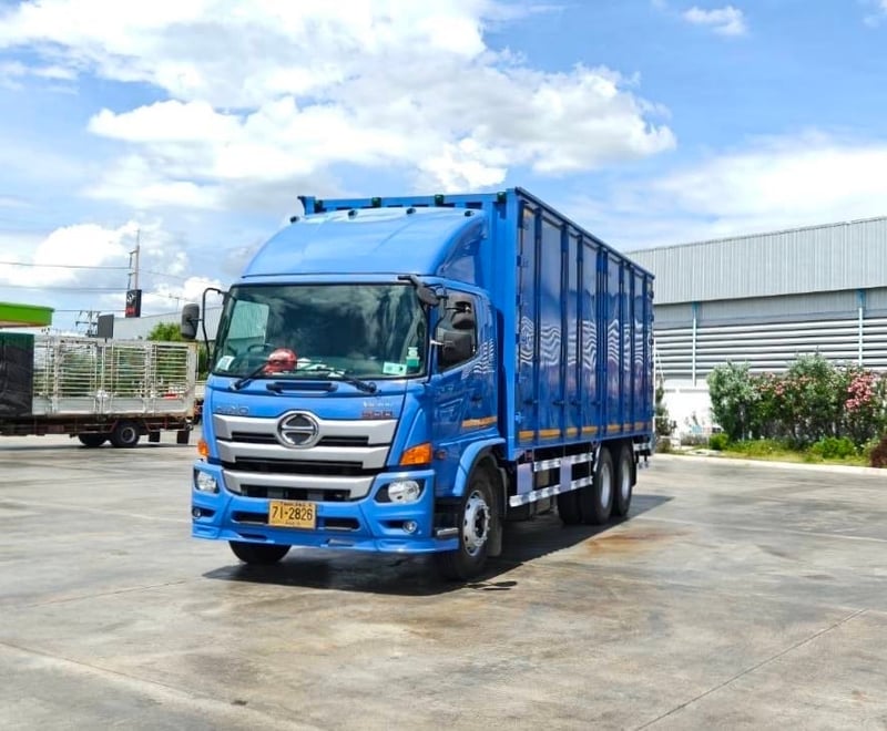 VICTOR HINO  FL8J 260 แรง ปี 2563 ตู้แห้ง  10 บาน
