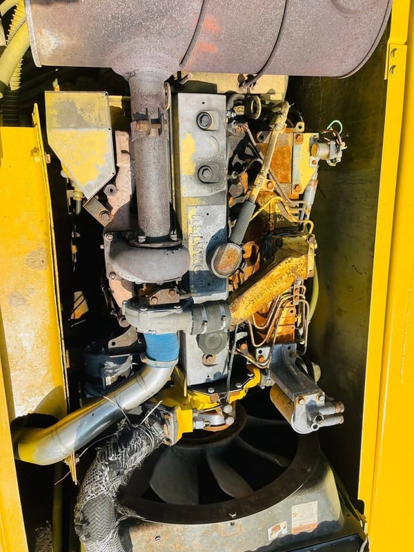 PC200-6 ไฟฟ้าครบ พร้อมลายแย็ก  แอร์เย็น