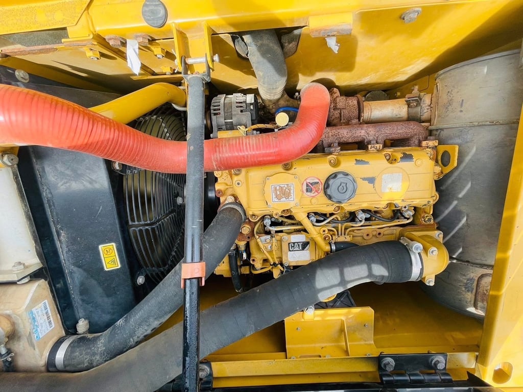 CAT313D2GC มือเดียวป้ายแดง ปี 2562