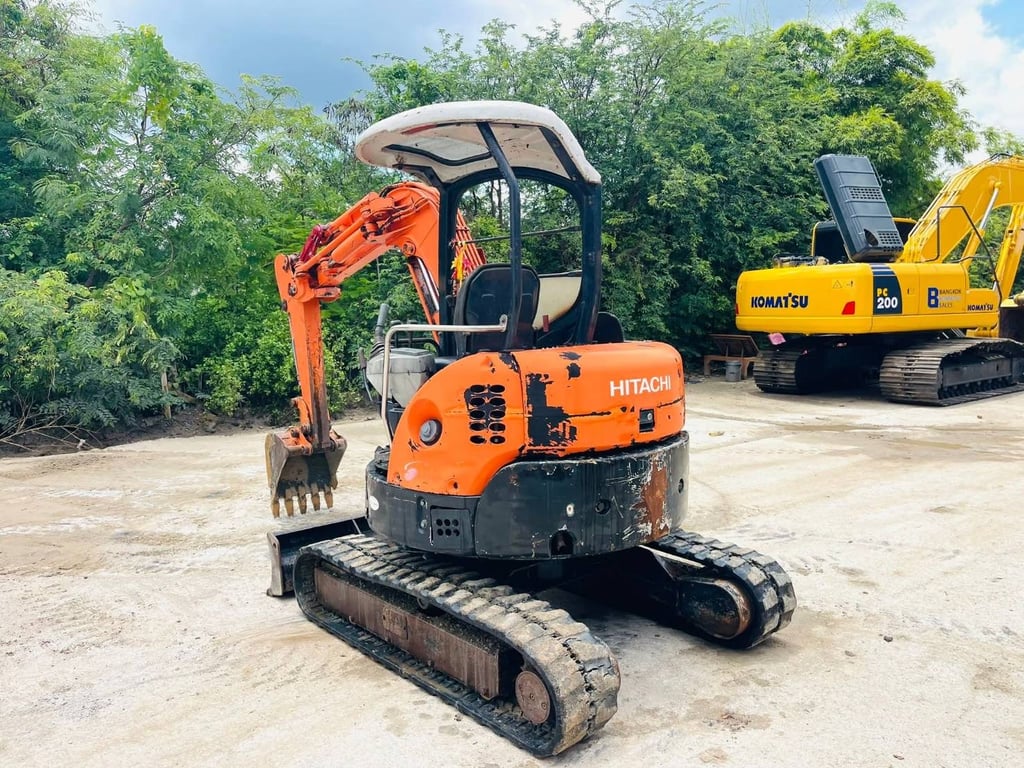 Hitachi ZX30UR ระบบดี เครื่องปั๊มแห้ง Hitachi ZX30UR ระบบดี เครื่องปั๊มแห้ง