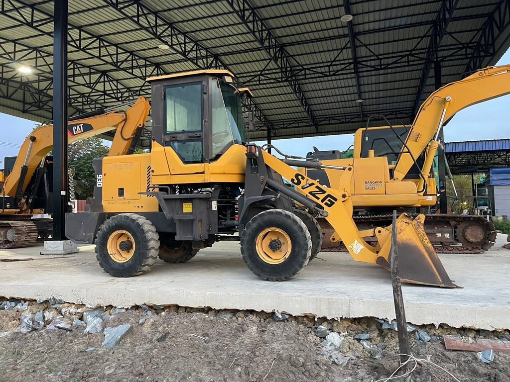 SYZG รถตักสภาพใหม่มาก เครื่องดีเกียดี ยางใหม่ SYZG รถตักสภาพใหม่มาก เครื่องดีเกียดี ยางใหม่