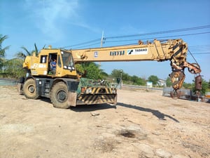 TADANO M4 เครน 25 ตัน เครื่องเกียดี  ไฟฟ้าเต็ม