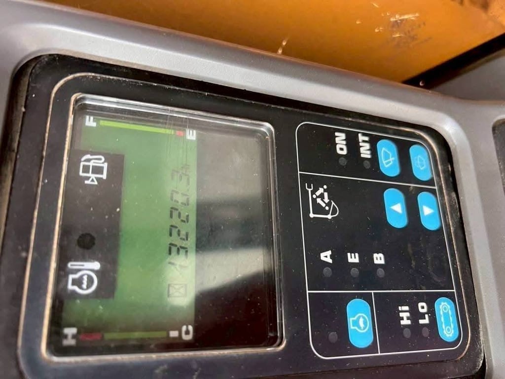 Komatsu Pc200-7 ชุดแจ้งจำหน่าย Komatsu Pc200-7 ชุดแจ้งจำหน่าย