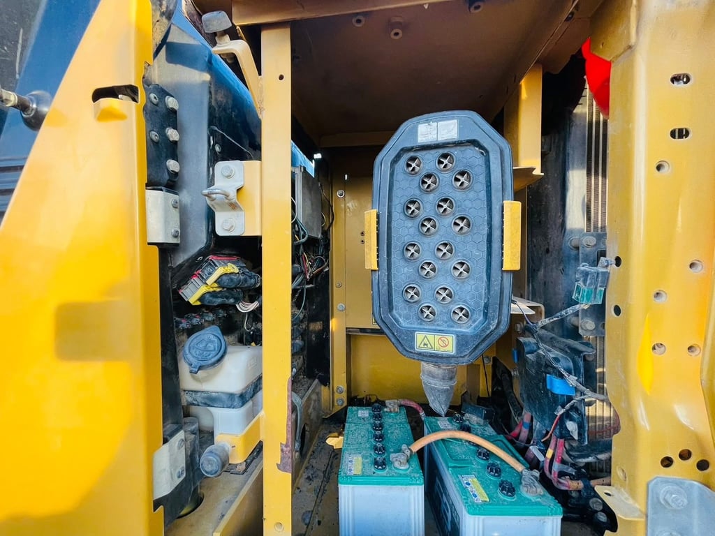 CAT320D เน็กเจน 6 สุป เล่มทะเบียน เดิมๆ มือเดียวป้ายแดง