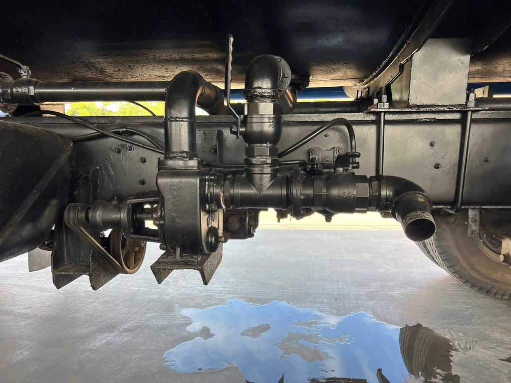 10 ล้อทุกน้ำ FM3H 195 แท็งค์สเปรย์น้ำ  บรรจุ 16,000 ลิตร 10 ล้อทุกน้ำ FM3H 195 แท็งค์สเปรย์น้ำ  บรรจุ 16,000 ลิตร