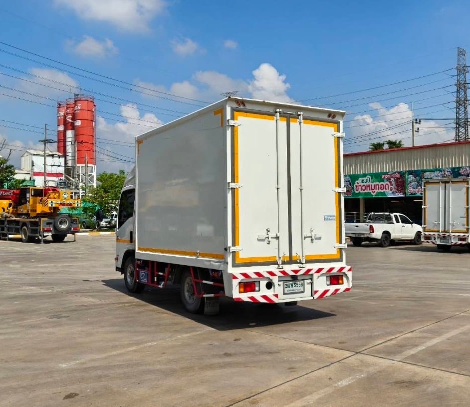 ไมล์ 30,649❗️ISUZU NLR 130 แรง ตู้แห้ง ยาวใน 3.20 เมตร ปี 2567อิฐ ไมล์ 30,649❗️ISUZU NLR 130 แรง ตู้แห้ง ยาวใน 3.20 เมตร ปี 2567อิฐ