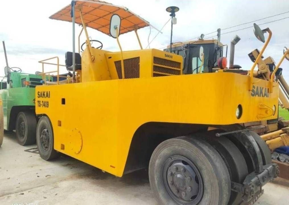 TS7409 รถบด 9 ล้อ ยางใหม่ 9 เส้น เล่มทะเบียนอิฐ