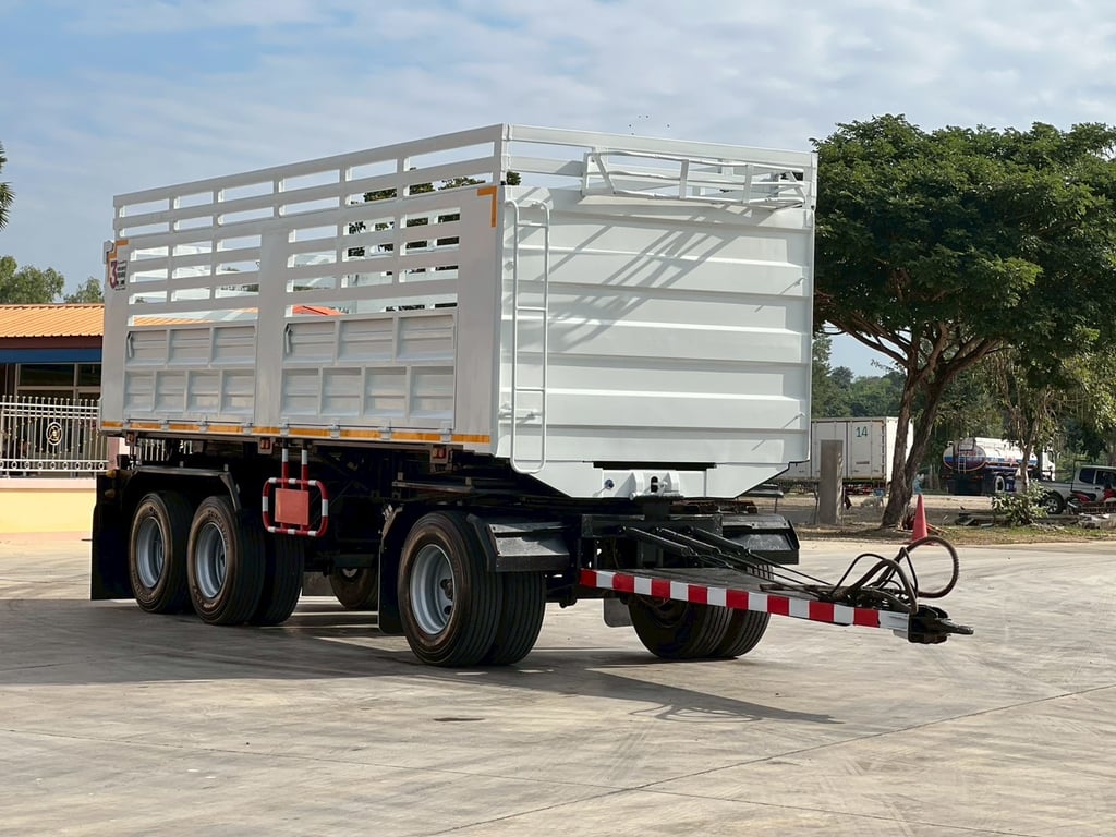 ขายลูกพ่วงดั้มพ์ 3 เพลา  ปี 2557 อู่ ป๊อด