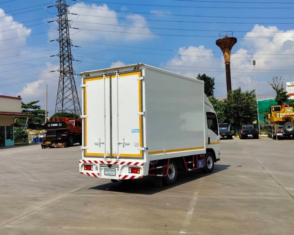 ไมล์ 39,848❗️ISUZU NLR 130 ตู้แห้ง ยาวใน 3.20 เมตร ปี 2567 ไมล์ 39,848❗️ISUZU NLR 130 ตู้แห้ง ยาวใน 3.20 เมตร ปี 2567