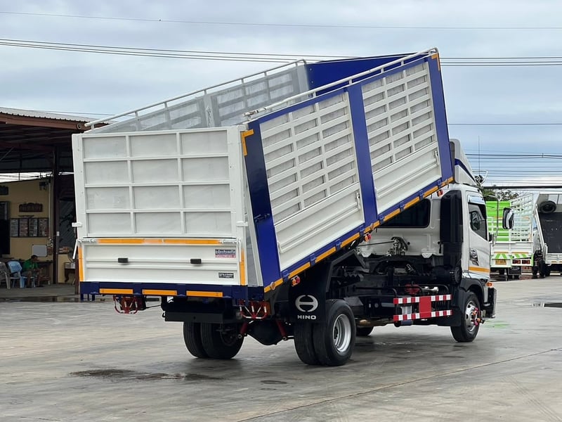 รถ6ล้อดั้มพ์ HINO FC9J 210 แรง ปี 2565 รถ6ล้อดั้มพ์ HINO FC9J 210 แรง ปี 2565