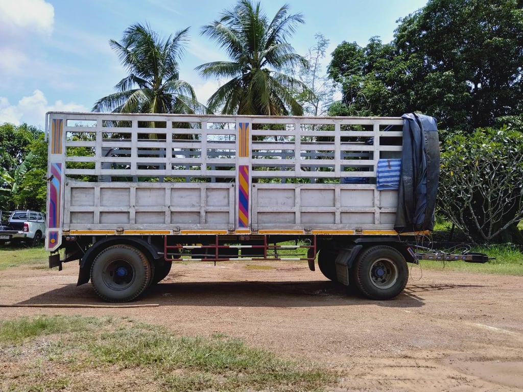 พ่วงแม่ลูกพื้นเรียบ 240 แรง ปี 2533 พ่วงแม่ลูกพื้นเรียบ 240 แรง ปี 2533