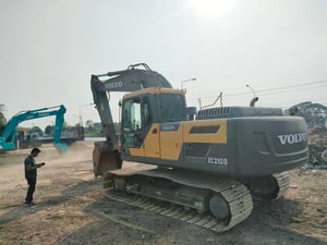 ไมล์ ช.ม 6,500 ❗️ VOLVO EC210D  ช่วงล่วงเต็ม