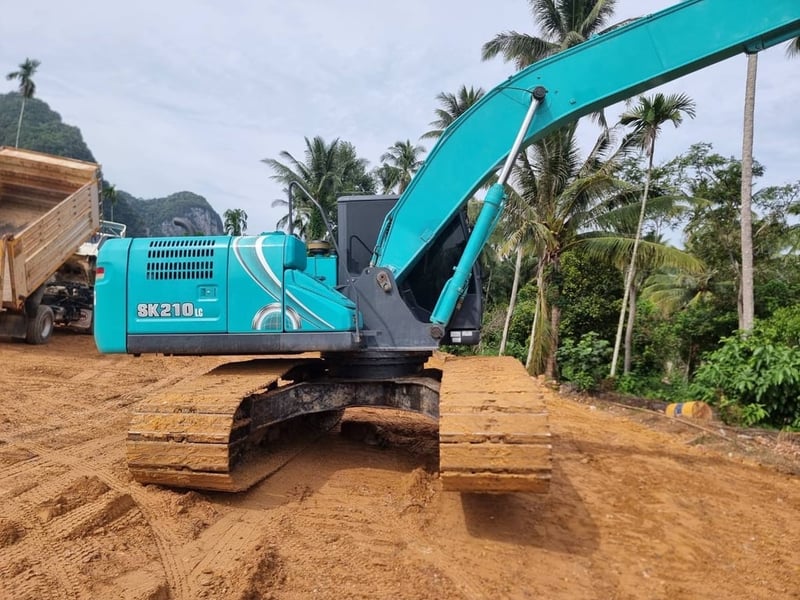 SK 210-10-LC บูมยาว 16 เมตร ชุดจดทะเบียน SK 210-10-LC บูมยาว 16 เมตร ชุดจดทะเบียน