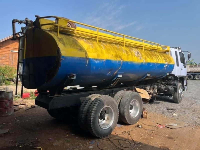 HINO 2K 240 แรง บรรทุกน้ำ แท็งก์จุ 15,000 ลิตร HINO 2K 240 แรง บรรทุกน้ำ แท็งก์จุ 15,000 ลิตร