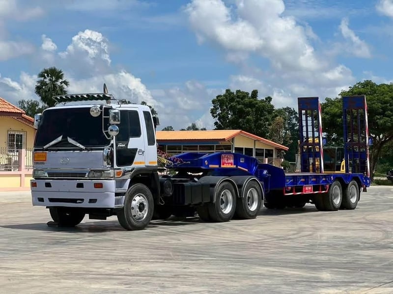 HINO FM2K 260 แรง หัวลากหางโรเบท  สองเพลา