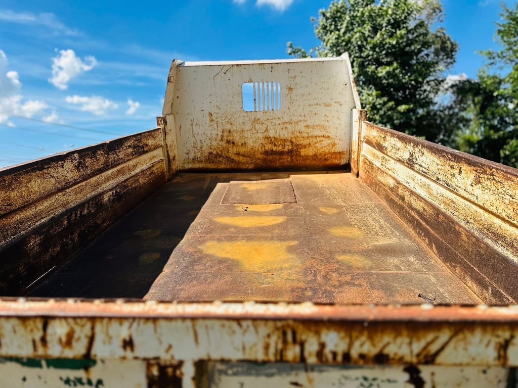 6ล้อดั้มพ์ HINO.H07C 210  ยาง  825-16  ปี 2522 6ล้อดั้มพ์ HINO.H07C 210  ยาง  825-16  ปี 2522