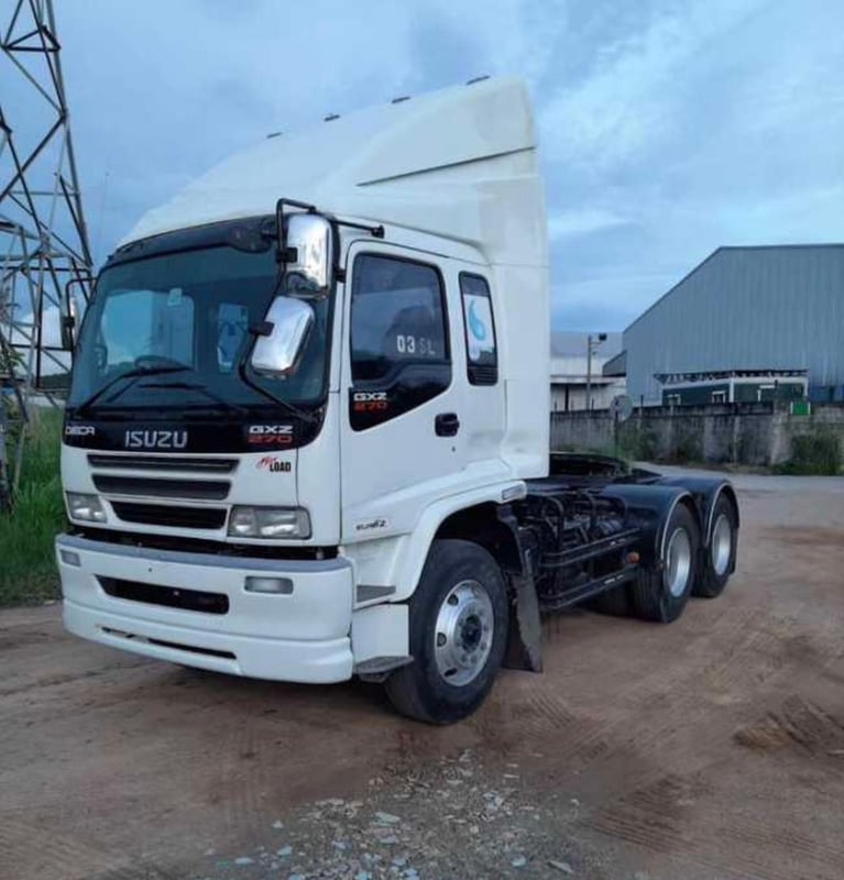 หัวลาก ISUZU 270 ยูโร1  ( เครื่องส้ม ) ปี 2545