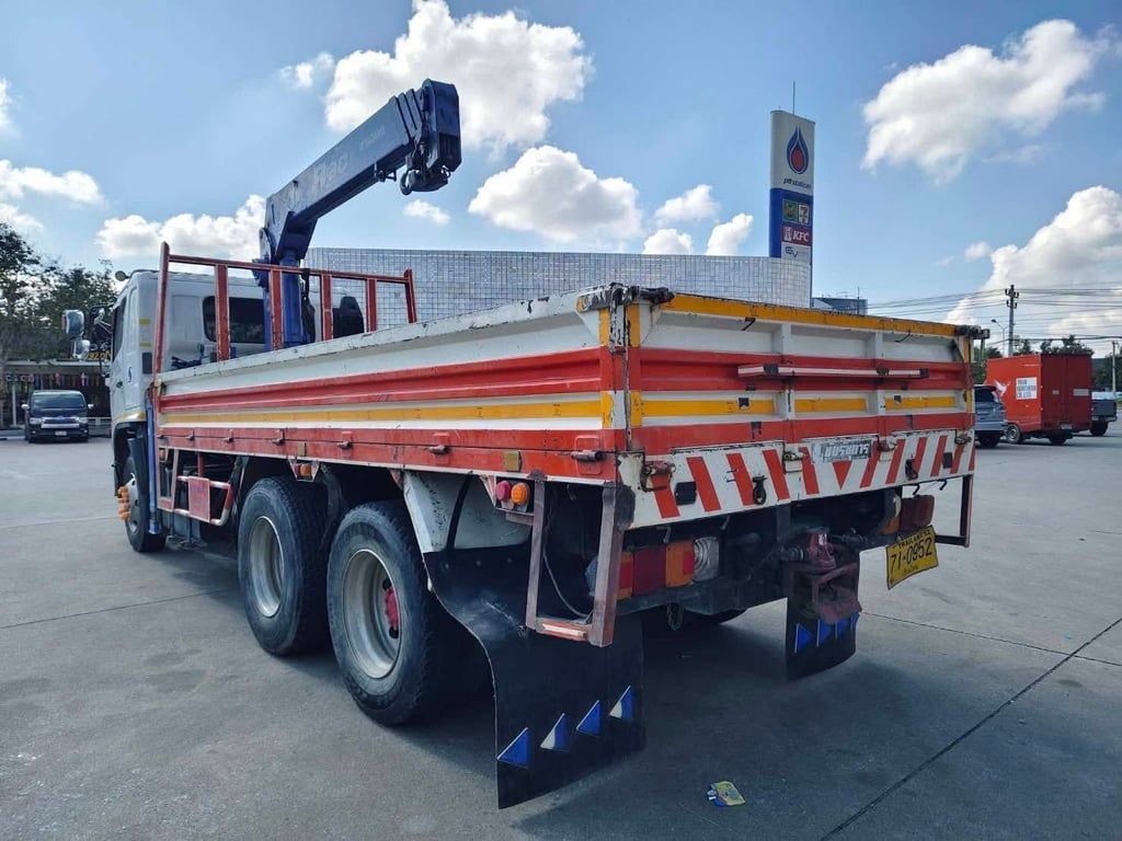 ฟรีๆ❗️ค่าจัด ค่าโอน ค่าส่ง ทั่วไทย HINO เมก้า 380 ปี 2557  ติดเครน 5 ตัน