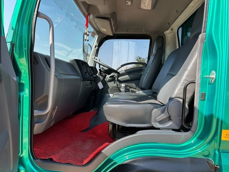 ISUZU FRR 210 ปี 2566 ดั้มพ์ อู่ 3 มิตร ISUZU FRR 210 ปี 2566 ดั้มพ์ อู่ 3 มิตร