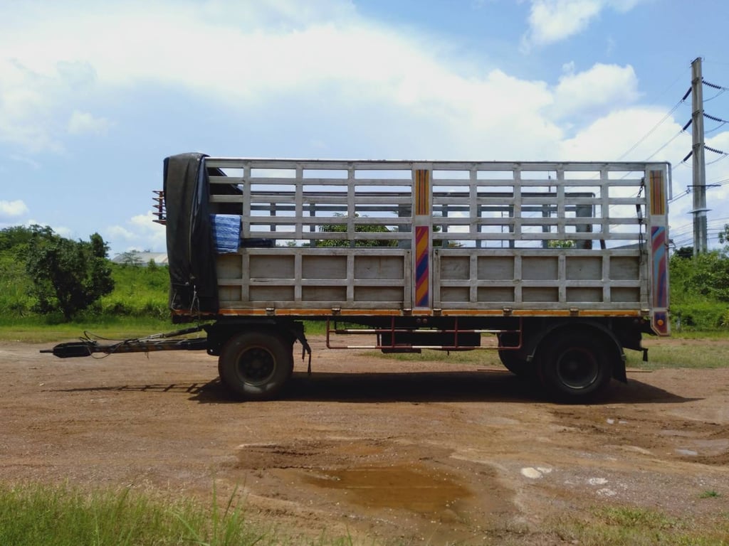 พ่วงแม่ลูกพื้นเรียบ 240 แรง ปี 2533 พ่วงแม่ลูกพื้นเรียบ 240 แรง ปี 2533