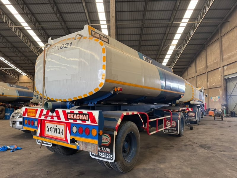 HINO FM1J 245 แรง พ่วงแม่ลูก แท็งก์สวย