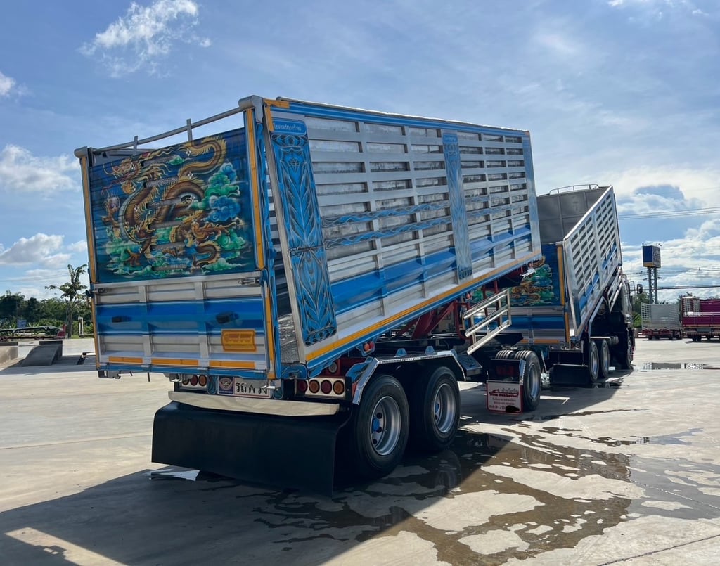 พ่วงแม่ลูกดั้ม ISUZU FXZ 360 MT ไฟใหม่ ไมล์ 184,141 กิโล พ่วงแม่ลูกดั้ม ISUZU FXZ 360 MT ไฟใหม่ ไมล์ 184,141 กิโล