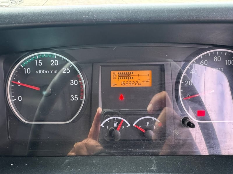 หัวลาก 6ล้อ ISUZU FTR 240 MT