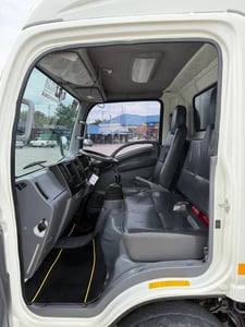 ไมล์ 66,165 กิโล❗️ISUZU NEW NLR 130 MT ตู้แห้ง