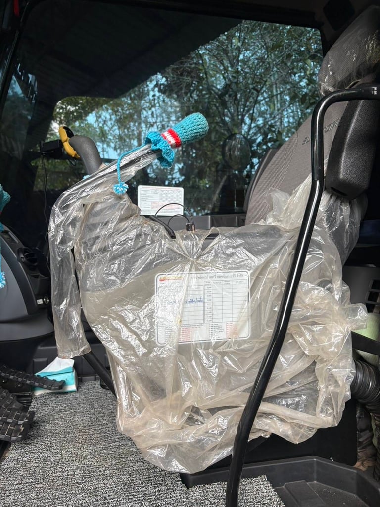 ไมล์ 11×× ชม.Sumitomo Sh80-6B  ปี 2567 ไมล์ 11×× ชม.Sumitomo Sh80-6B  ปี 2567