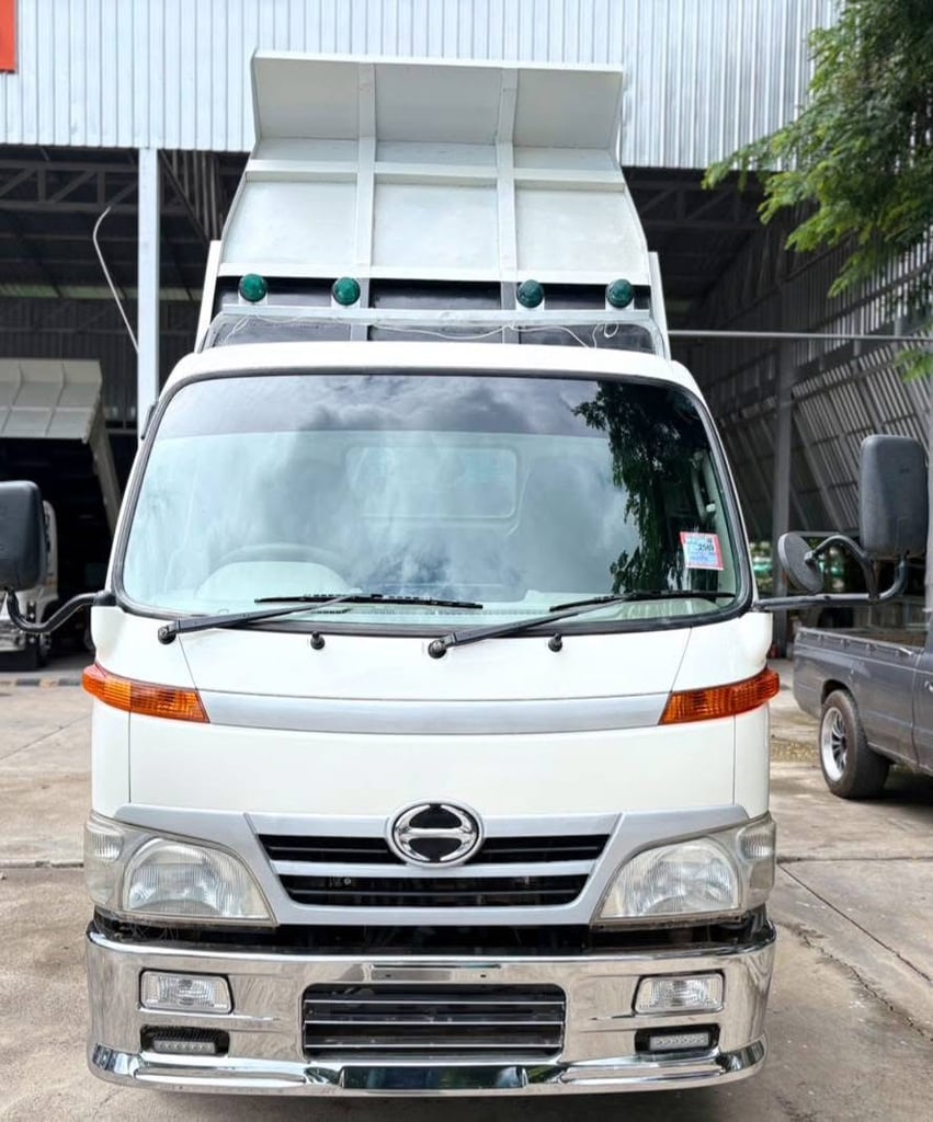 HINO DUTRO 136 ปี 2551 ดั้มพ์ 3 คิว HINO DUTRO 136 ปี 2551 ดั้มพ์ 3 คิว