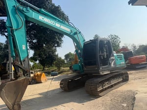 Kobelco SK140LC-8 ไมล์  6xxx ชม.