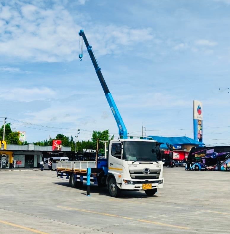 HINO NEW FC9J 210 แรง ติดเครน 3 ตัน